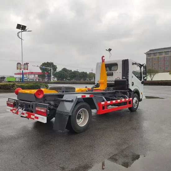 Dongfeng Skip Loader Garbage Truck Bin Trailer Garbage Trucks with Cheap Price