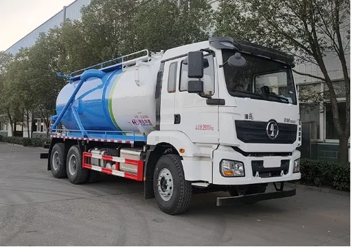 Efficient Dongfeng Commercial Sewage Suction Truck with Price Reduction