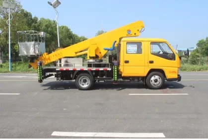 Dongfeng Telescopic Aerial Working Platform Spider Ladder Lift Truck on Sale