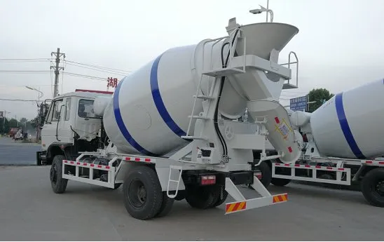 Mixing Tank Truck Hydraulic Power System Concrete Mixer Truck for Exporting