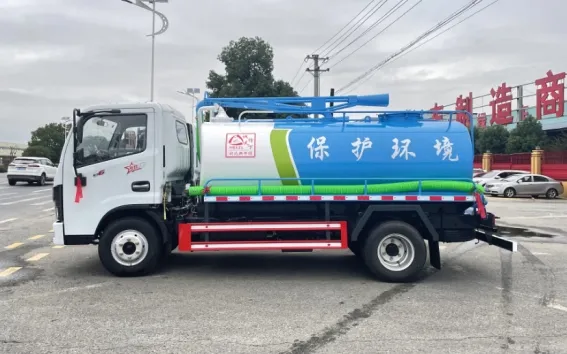 Septic Tank Cleaning and Suction Truck Septic Tank Cleaning and Suction Truck