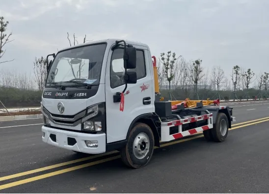 Detachable Body Garbage Truck with Hook Arm Lifting System