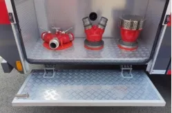 Cheap Price Sinotruk HOWO 4X2 Water Tank Fire Fighting Rescue Truck for Sale