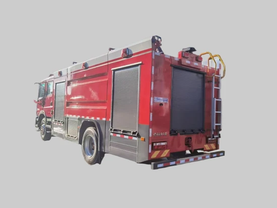 Dongfeng Double Row Fire Fighting Truck with Aluminum Alloy Water Tank