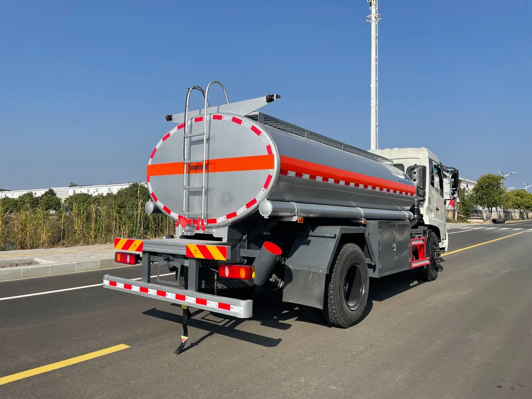 Durable Dongfeng Fuel Truck Designed for Heavy-Duty Global Distribution Needs