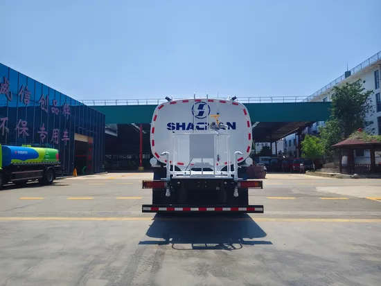 Heavy-Duty Water Tank Truck for Efficient High-Volume Transport