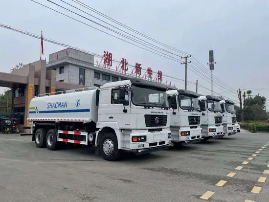 Versatile Shacman Water Tanker Truck with Capacity of 20cbm for Sale