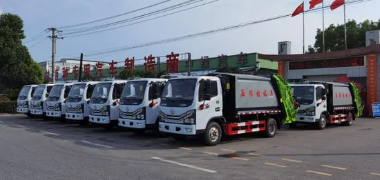 Advanced Heavy-Duty HOWO Compactor Truck for Effective Trash Collection