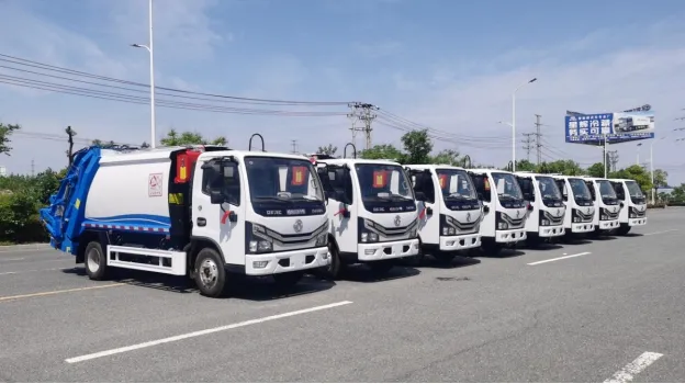 Heavy-Duty 5cbm Garbage Compactor Truck for Efficient Waste Management