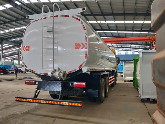Durable 25cbm Water Truck for High-Capacity Efficient Transport