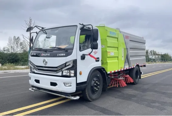 Dongfeng 4X2 Road Sweeper Truck for Efficient Cleaning Solutions