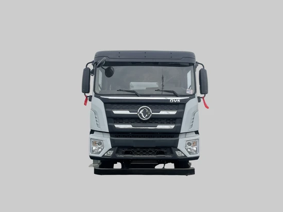 Commercial Heavy-Duty Sewage Truck with Powerful Suction Features