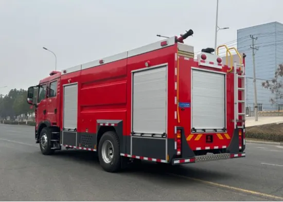 Cheap Price Sinotruk HOWO 4X2 Water Tank Fire Fighting Rescue Truck for Sale