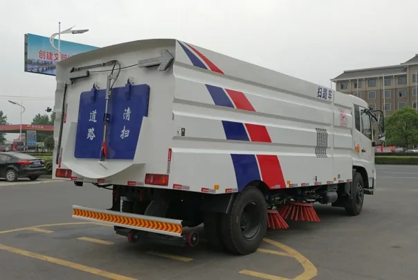 Heavy-Duty Vacuum Street Sweeper for Efficient Road Cleaning
