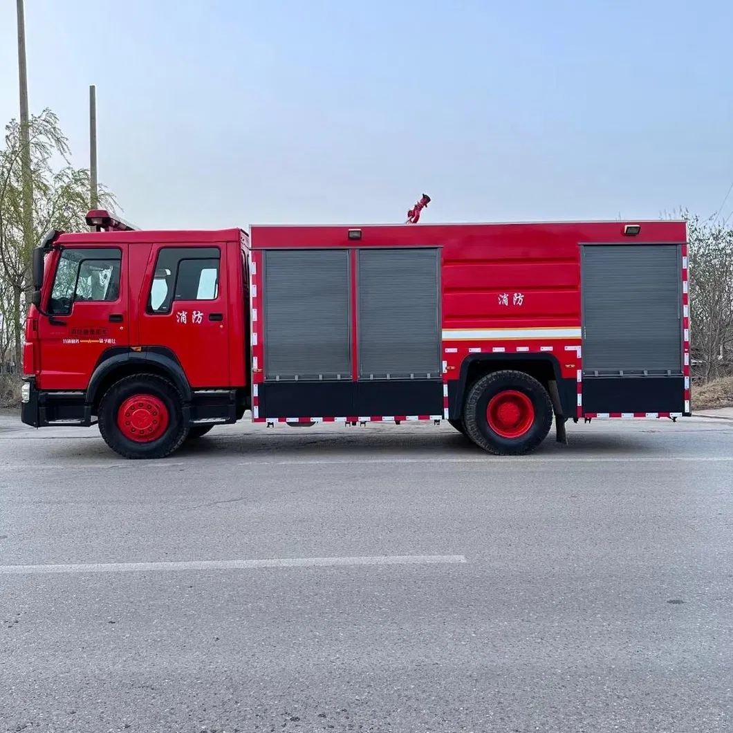 Isuzuu Heavy-Duty Fire Fighting Truck for Emergency Fire Response and Rescue