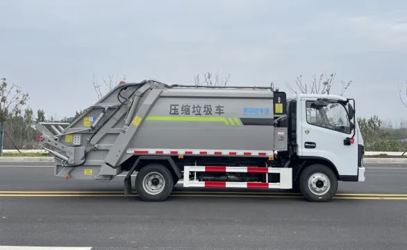 Heavy-Duty Collector Vehicle for Left and Right Drive Waste Management