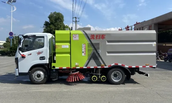 Road Sweeper Truck for Factory Parks with Core Motor Pump Engine