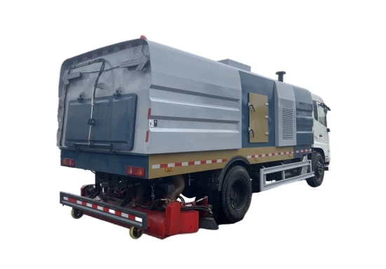 Dongfeng Tianjin Heavy-Duty Rear Vacuum Cleaner Truck for Deep Cleaning