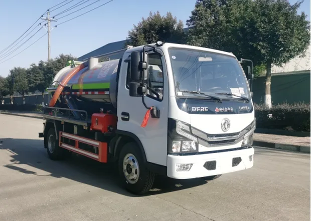 Robust Commercial Vacuum Truck with Large Capacity for Heavy Loads