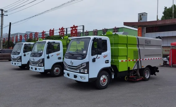 Brushes Highway Road Sweeping Truck 4X2 Small Sweeper Truck