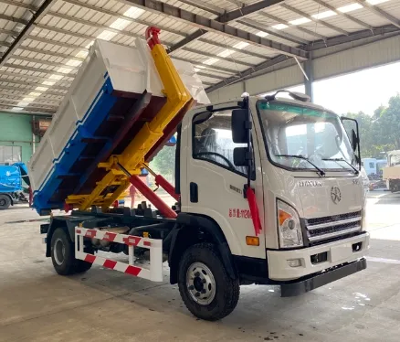 Heavy-Duty Hook-Arm Skip Loader Garbage Truck for Efficient Waste Collection