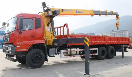 Heavy-Duty Lifting Equipment with Advanced Truck Crane Features
