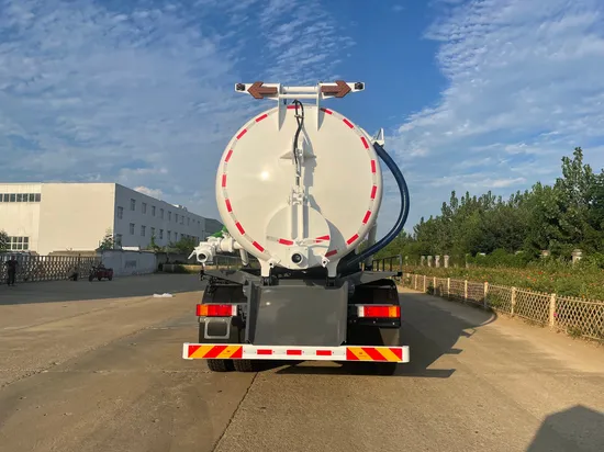 Durable Fecal Suction Sewage Truck 6X4 Euro2 for Efficient Cleaning