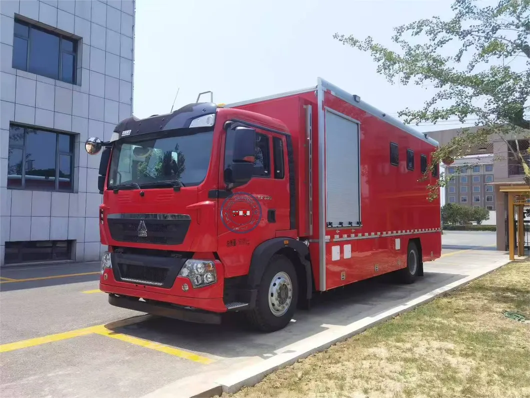 Heavy-Duty Truck HOWO Shower Vehicle for Field Operation Support Services for Sale
