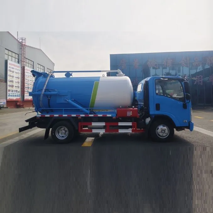 Efficient Fecal Suction Truck with Large Capacity for Sale