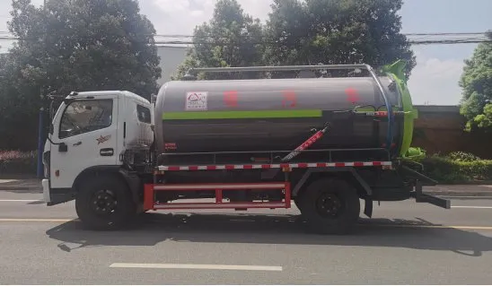 Efficient Fecal Suction Sewage Vacuum Truck with Large Capacity for Commercial Use