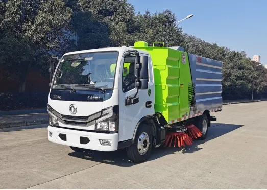 Dongfeng Street Machine 4X2 Road Sweeper Truck Vacuum Sweeper Vehicle