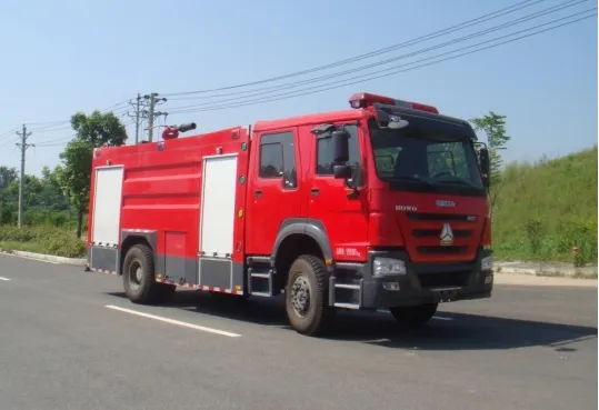 Advanced Forest Fire Fighting Foam Water Tank Truck