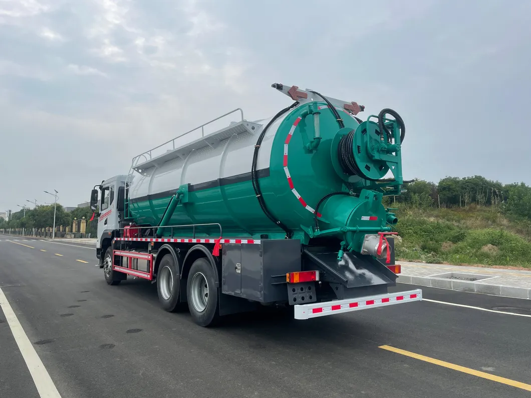 China Advanced Large Capacity Sewer Vacuum Truck for Sale