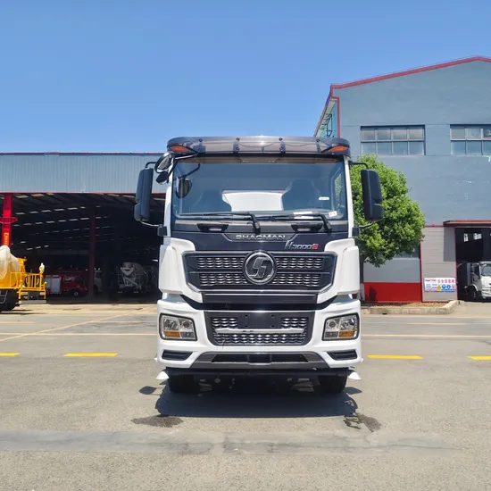 Robust Heavy-Duty Water Tank Truck for Efficient Transport