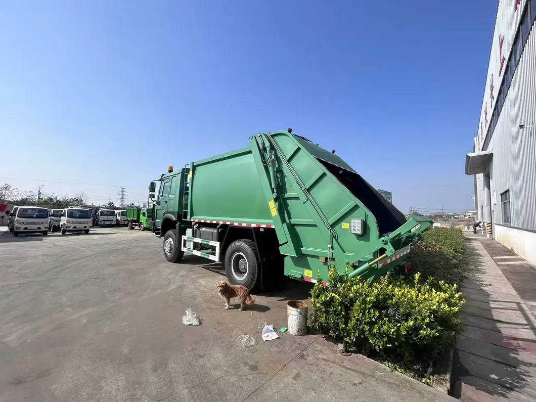 HOWO High-Performance Garbage Compactor Truck Rear Loading Garbage Truck for Sale