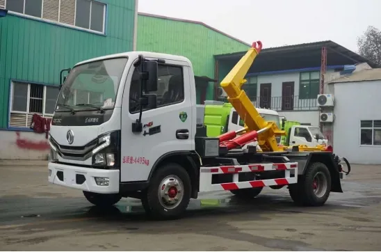 Robust Heavy-Duty Garbage Vehicle with Efficient Waste Collection Features