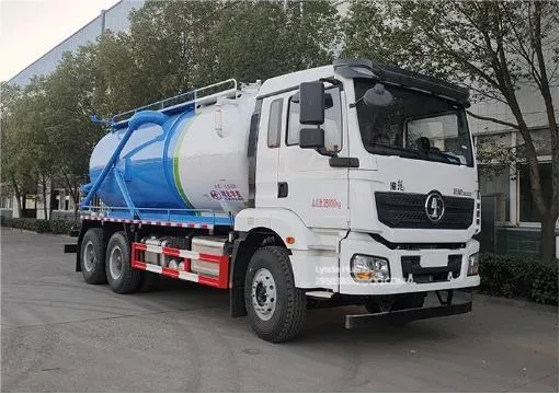 Heavy-Duty Dongfeng Truck for Efficient Sewage Removal Solutions
