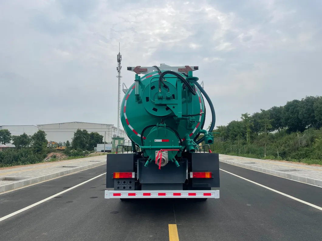 China Advanced Large Capacity Sewer Vacuum Truck for Sale
