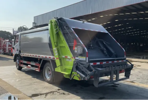 Reliable Isuzuu Garbage Truck Compactor for Efficient Waste Management