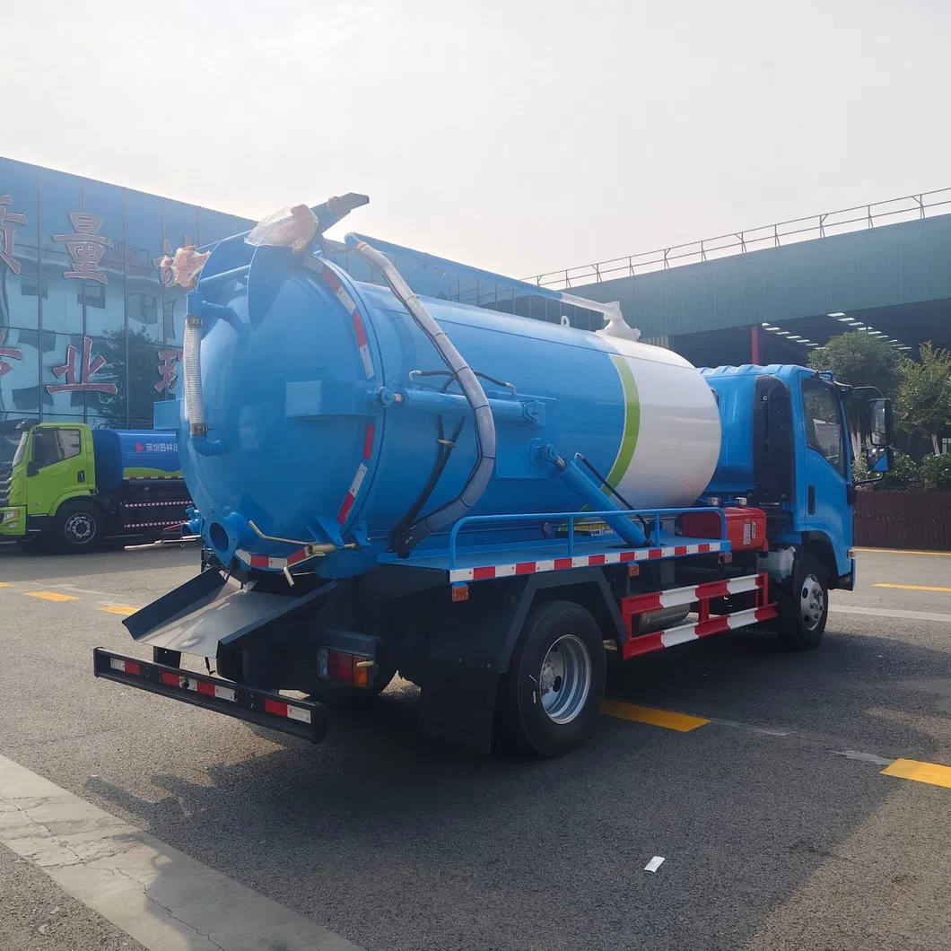 Efficient Fecal Suction Truck with Large Capacity for Sale