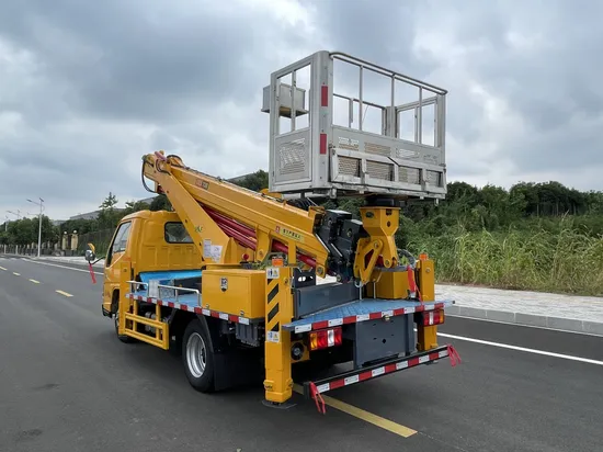 Sturdy Elevated Platform for Versatile Heavy-Duty Work Projects
